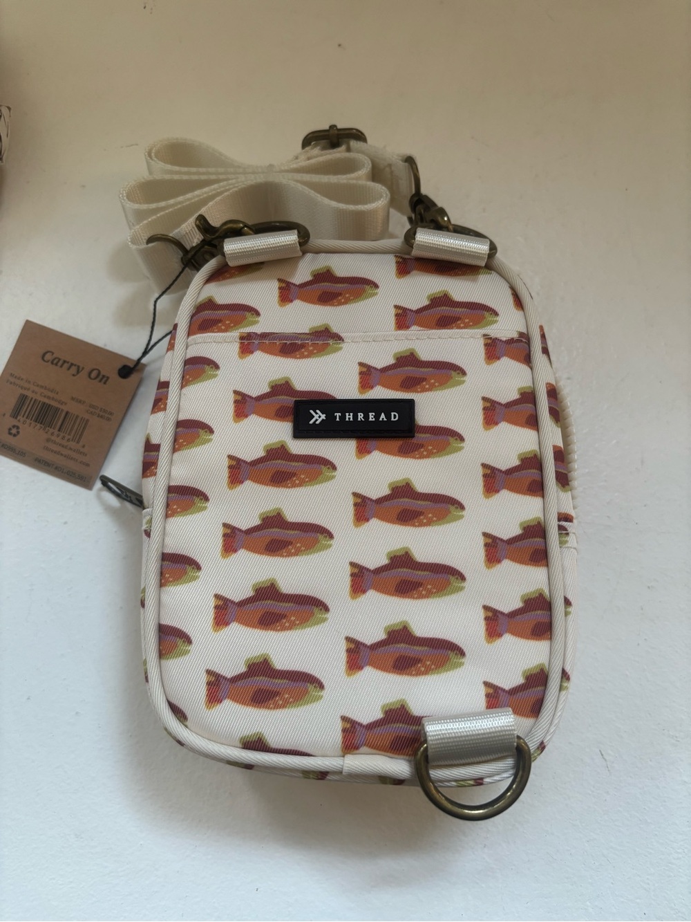 Thread Wallet trout-pattern canvas crossbody bag colorful fish print